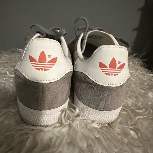 Adidas Originals Gazelle Gray and Pink Suede - Picture 7 of 7